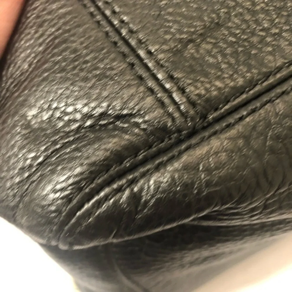 Michael kors black pebbled leather hobo bag